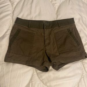 Prana green shorts women’s size 10